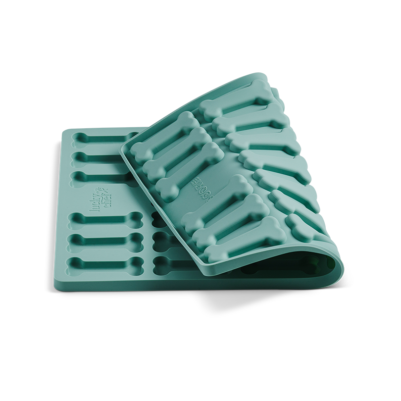 Flexible Backmatte Hundekekse – Salbei | LuckyChef Flexible Silikonmatte mit Knochenmulden von LuckyChef – zum leichten Herauslösen von Hundekeksen
