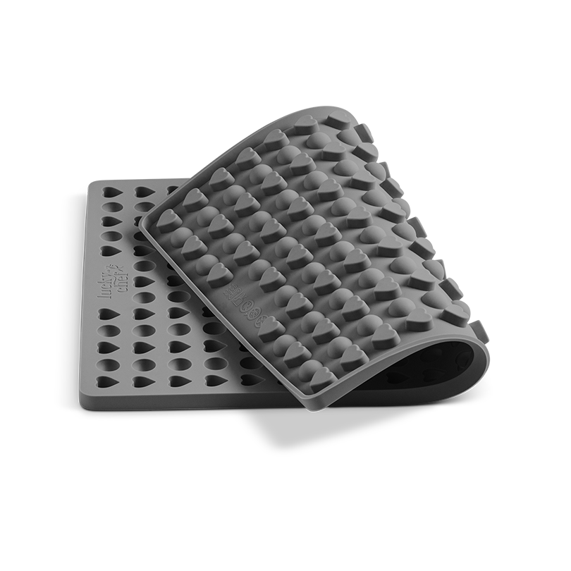Flexibilität – teilweise gebogen – LuckyChef Backmatte Herzen mit Halbkugeln in Grau Graufarbene LuckyChef Backmatte für Hundekekse – Herzen mit Halbkugeln, flexibilität – teilweise gebogen